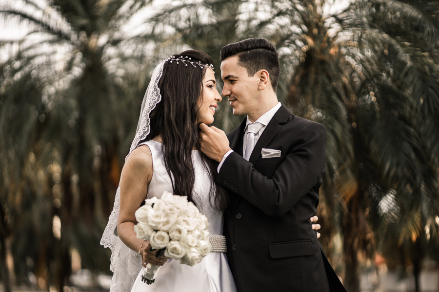 ENSAIO POS CASAMENTO CATOLICO REALIZADO DURANTE A PANDEMIA DO COVID 19 NA PAROQUIA NOSSA SENHORA DA GLORIA A CATEDRAL DE MARINGA NO PARANA FOTOGRAFADOS POR LUCAS DREHER E ALINE DREHER