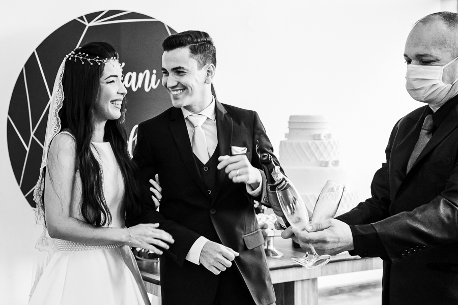 RECEPCAO DE CONVIDADOS DE CASAMENTO CATOLICO REALIZADO NO SALAO DE FESTAS DA AABB EM MARINGA NO PARANA