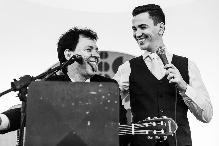 RECEPCAO DE CONVIDADOS DE CASAMENTO CATOLICO REALIZADO NO SALAO DE FESTAS DA AABB EM MARINGA NO PARANA