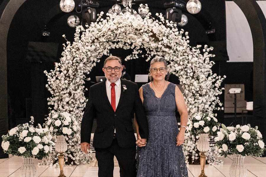 CERIMONIA E RECEPCAO DE CASAMENTO REALIZADO NO MANANCIAL EVENTOS EM SARANDI MARINGA PARANA CERIMONIA INDOOR
