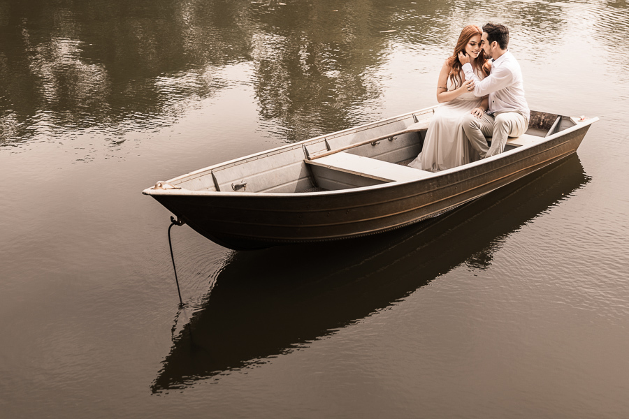 ENSAIO PRE CASAMENTO OU PRE WEDDING REALIZADO NO EDEN GARDEN FOTOGRAFIA EM MARINGA NO PARANA