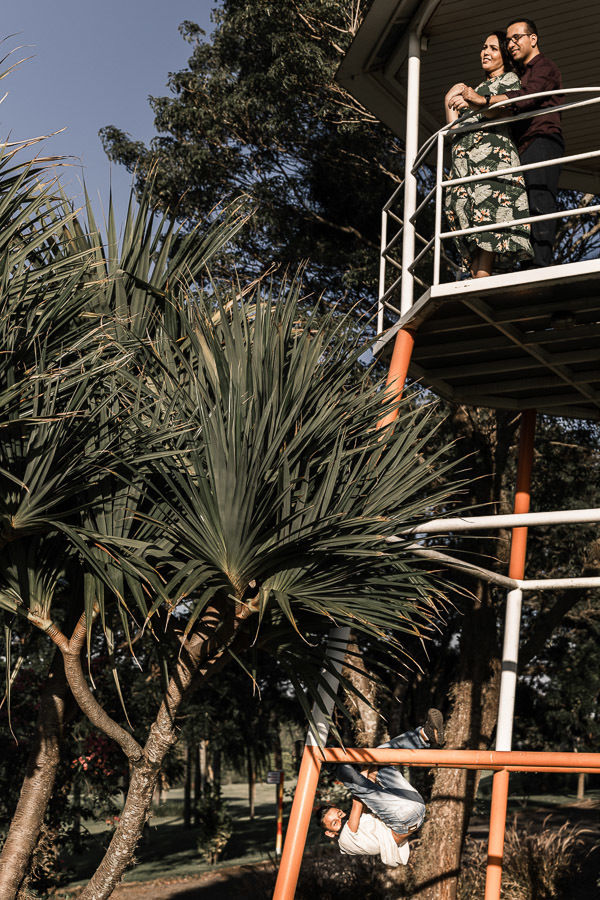 ENSAIO PRE CASAMENTO OU PRE WEDDING REALIZADO NA REPRESA SENDESKI EM IGUARACU NO PARANA ENSAIO NA FAZENDA RECANTO DAS AGUIAS