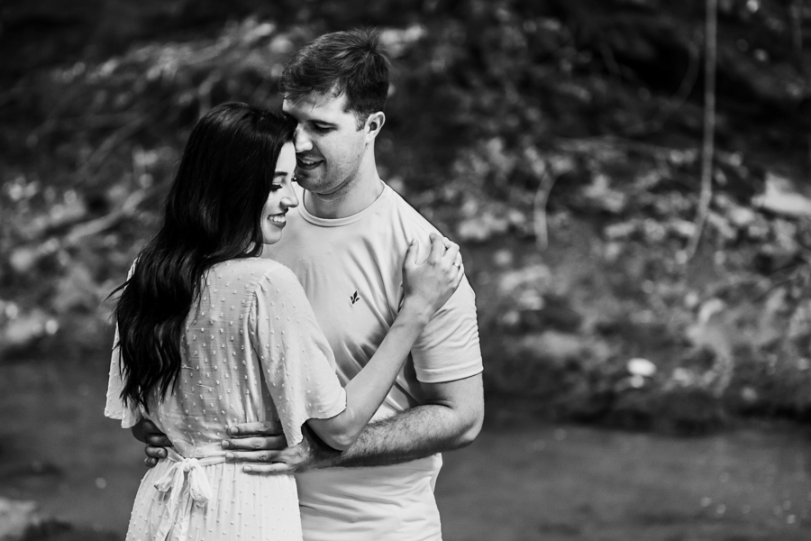 ENSAIO PRE CASAMENTO REALIZADO EM JANDAIA DO SUL PARANA NO SÍTIO ROCHEDO DA FAMILIA WITTMANN PREWEDDING NA REPRESA ROCHEDO