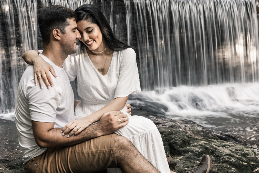 ENSAIO PRE CASAMENTO REALIZADO EM JANDAIA DO SUL PARANA NO SÍTIO ROCHEDO DA FAMILIA WITTMANN PREWEDDING NA REPRESA ROCHEDO