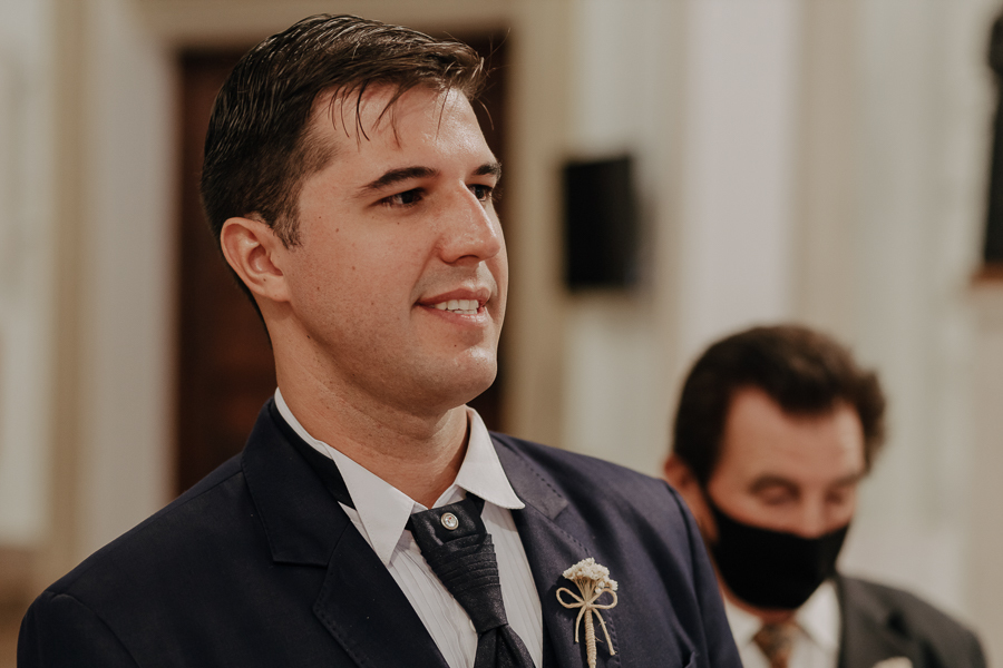 CERIMONIA DE CASAMENTO CATOLICA REALIZADO NA PAROQUIA NOSSA SENHORA APARECIDA EM MANDAGUARI PARANA E FOTOGRAFADO POR LUCAS DREHER E ALINE DREHER