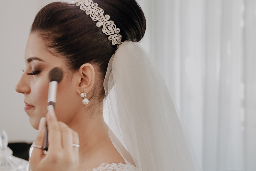 MAKING OF DE CASAMENTO DA NOIVA SALAO AMANDA MOURA EM MANDAGUARI PARANA E FOTOGRAFADO POR LUCAS DREHER E ALINE DREHER