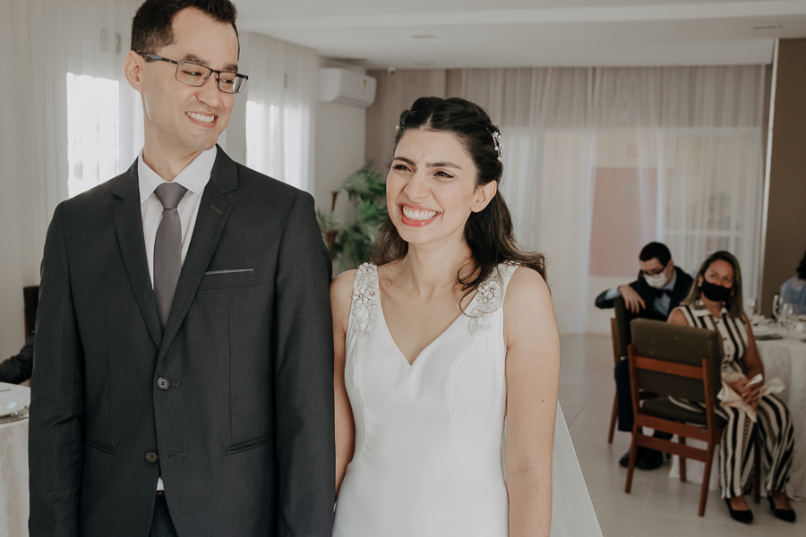 CERIMONIA DE CASAMENTO EMOCIONANTE REALIZADA EM SALAO DE FESTAS EM MARINGA PARANA E FOTOGRAFADO POR LUCAS DREHER E ALINE DREHER