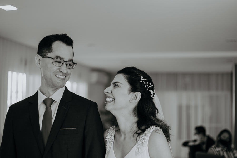 CERIMONIA DE CASAMENTO EMOCIONANTE REALIZADA EM SALAO DE FESTAS EM MARINGA PARANA E FOTOGRAFADO POR LUCAS DREHER E ALINE DREHER
