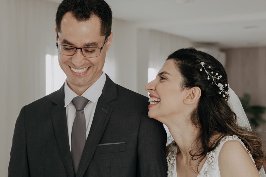 CERIMONIA DE CASAMENTO EMOCIONANTE REALIZADA EM SALAO DE FESTAS EM MARINGA PARANA E FOTOGRAFADO POR LUCAS DREHER E ALINE DREHER