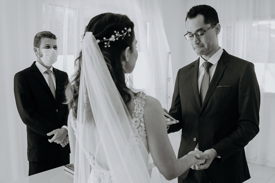 CERIMONIA DE CASAMENTO EMOCIONANTE REALIZADA EM SALAO DE FESTAS EM MARINGA PARANA E FOTOGRAFADO POR LUCAS DREHER E ALINE DREHER