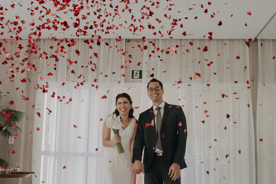 RECEPCAO DE CONVIDADOS DE CASAMENTO REALIZADO EM SALAO DE FESTAS EM MARINGA PARANA E FOTOGRAFADO POR LUCAS E ALINE DRHEER