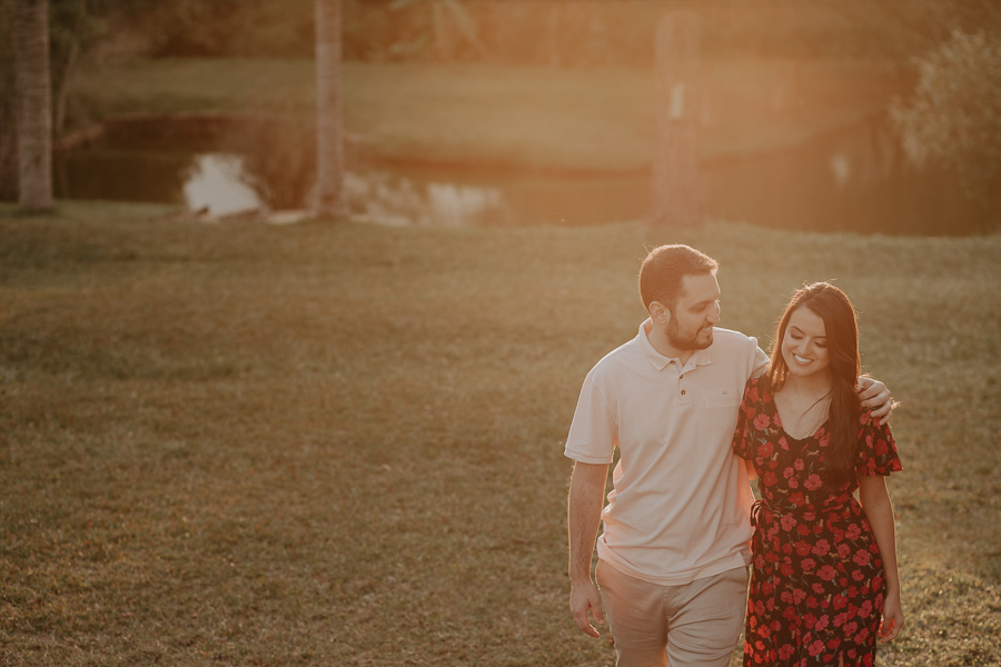 ENSAIO PRE CASAMENTO DA ANA E DO JOAO REALIZADO NO RECANTO PINHAO EM TAMARANA PARANA E FOTOGRAFADO POR LUCAS E ALINE DREHER