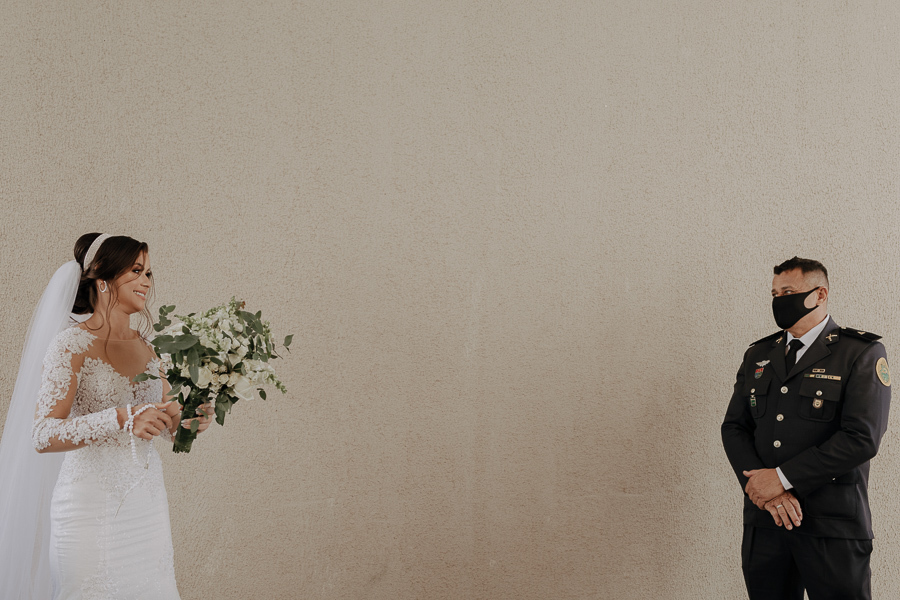 LINDO CASAMENTO COM CERIMÔNIA CATÓLICA REALIZADO NA CAPELA JOÃO PAULO SEGUNDO EM SARANDI NO PARANA E FOTOGRAFADO POR LUCAS DREHER E ALINE DREHER