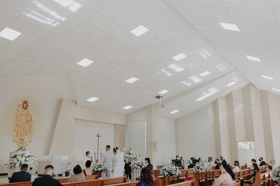 LINDO CASAMENTO COM CERIMÔNIA CATÓLICA REALIZADO NA CAPELA JOÃO PAULO SEGUNDO EM SARANDI NO PARANA E FOTOGRAFADO POR LUCAS DREHER E ALINE DREHER