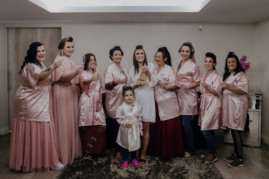 LINDO MAKING OF DA NOIVA REALIZADO NO STUDIO MICHELLY PALMA EM MARINGÁ NO PARANA E FOTOGRAFADO POR LUCAS DREHER E ALINE DREHER