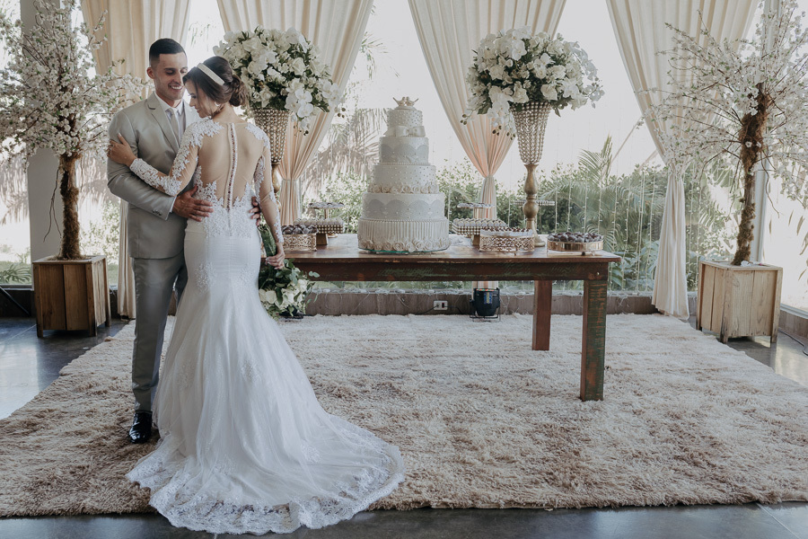 FESTA RECEPÇÃO DE CASAMENTO REALIZADO NO MANANCIAL EVENTOS DO VALE AZUL EM SARANDI NO PARANÁ E FOTOGRAFADO POR LUCAS DREHER E ALINE DREHER