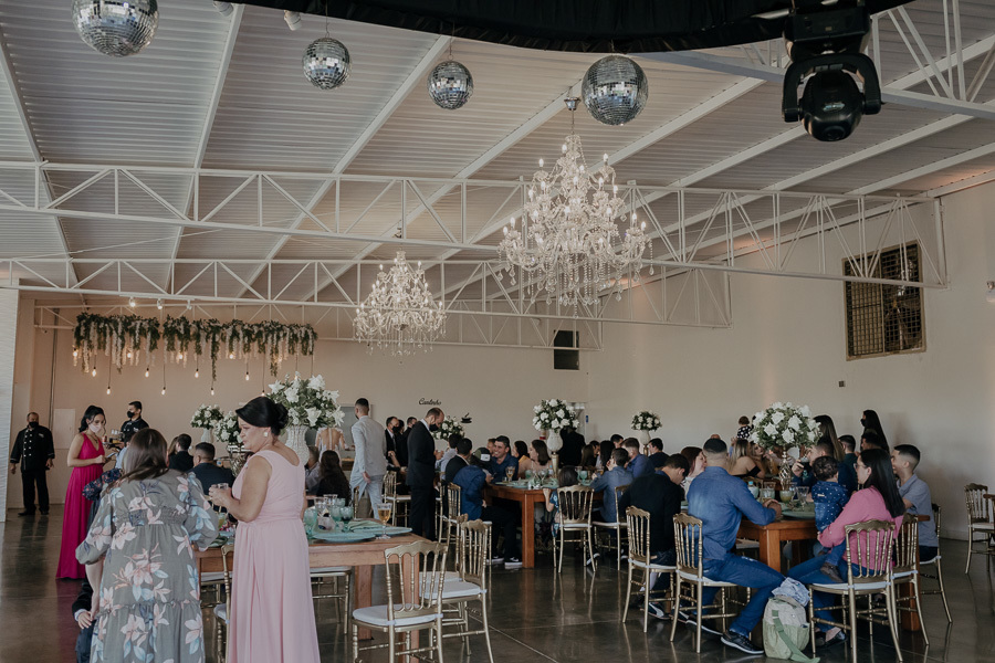 FESTA RECEPÇÃO DE CASAMENTO REALIZADO NO MANANCIAL EVENTOS DO VALE AZUL EM SARANDI NO PARANÁ E FOTOGRAFADO POR LUCAS DREHER E ALINE DREHER