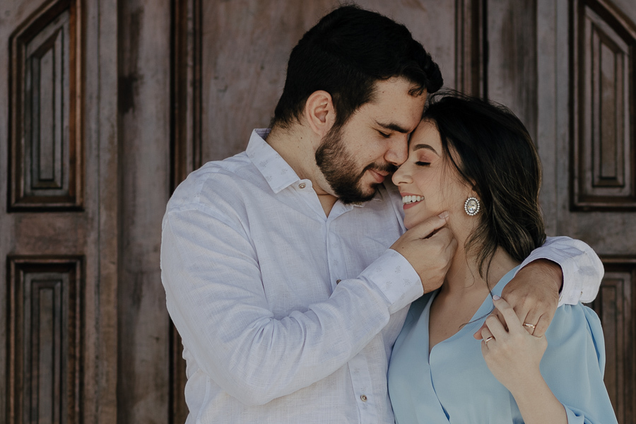 ENSAIO DE CASAL REALIZADO NA CAPELA SAO JOSE EM ARARUNA PARANA E FOTOGRAFADO POR LUCAS DREHER