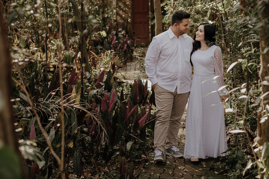 ENSAIO DE CASAL REALIZADO NO RECANTO PARAISO EM MARINGA NO PARANA E FOTOGRAFADO POR LUCAS DREHER