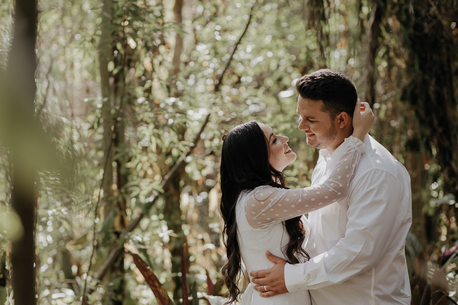ENSAIO DE CASAL REALIZADO NO RECANTO PARAISO EM MARINGA NO PARANA E FOTOGRAFADO POR LUCAS DREHER