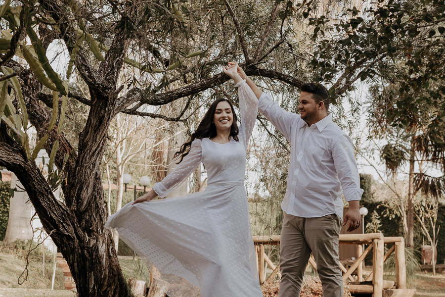 ENSAIO DE CASAL REALIZADO NO RECANTO PARAISO EM MARINGA NO PARANA E FOTOGRAFADO POR LUCAS DREHER