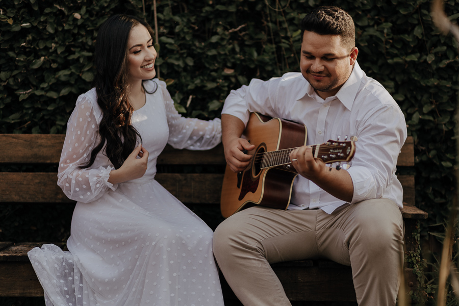 ENSAIO DE CASAL REALIZADO NO RECANTO PARAISO EM MARINGA NO PARANA E FOTOGRAFADO POR LUCAS DREHER