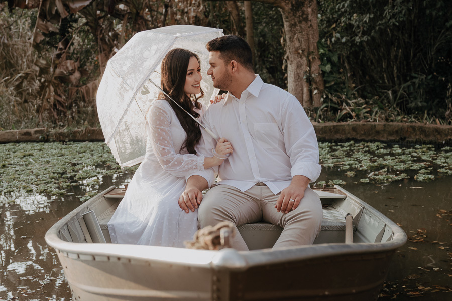 ENSAIO DE CASAL REALIZADO NO RECANTO PARAISO EM MARINGA NO PARANA E FOTOGRAFADO POR LUCAS DREHER