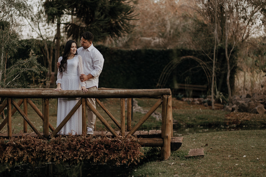 ENSAIO DE CASAL REALIZADO NO RECANTO PARAISO EM MARINGA NO PARANA E FOTOGRAFADO POR LUCAS DREHER