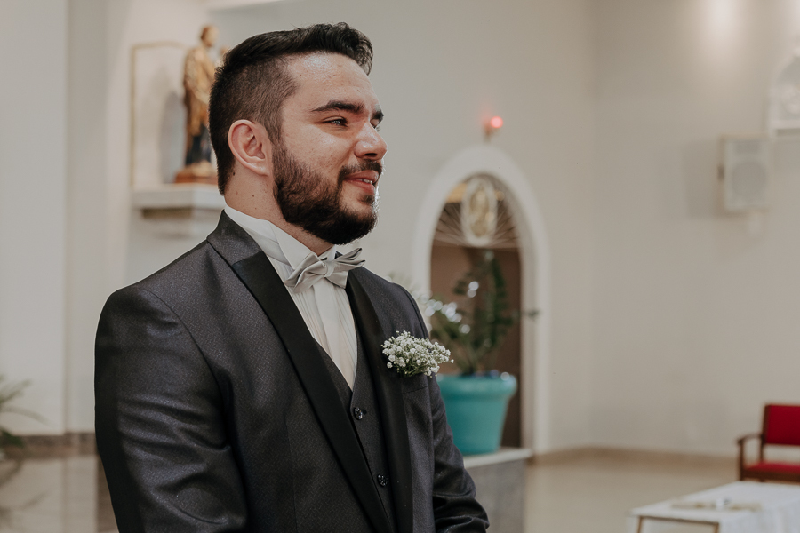 CERIMONIA CATÓLICA REALIZADA NA PARÓQUIA NOSSA SENHORA DO CARAVAGGIO EM CAMPO MOURAO PARANA E FOTOGRAFADO POR LUCAS DREHER E ALINE DREHER