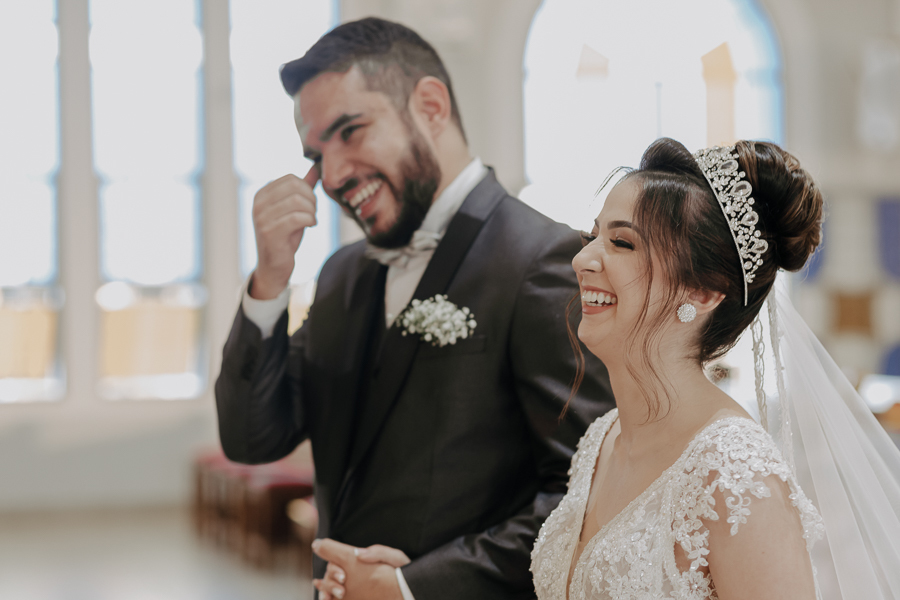 CERIMONIA CATÓLICA REALIZADA NA PARÓQUIA NOSSA SENHORA DO CARAVAGGIO EM CAMPO MOURAO PARANA E FOTOGRAFADO POR LUCAS DREHER E ALINE DREHER