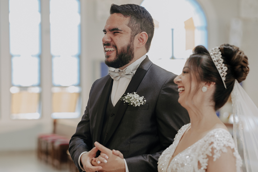 CERIMONIA CATÓLICA REALIZADA NA PARÓQUIA NOSSA SENHORA DO CARAVAGGIO EM CAMPO MOURAO PARANA E FOTOGRAFADO POR LUCAS DREHER E ALINE DREHER
