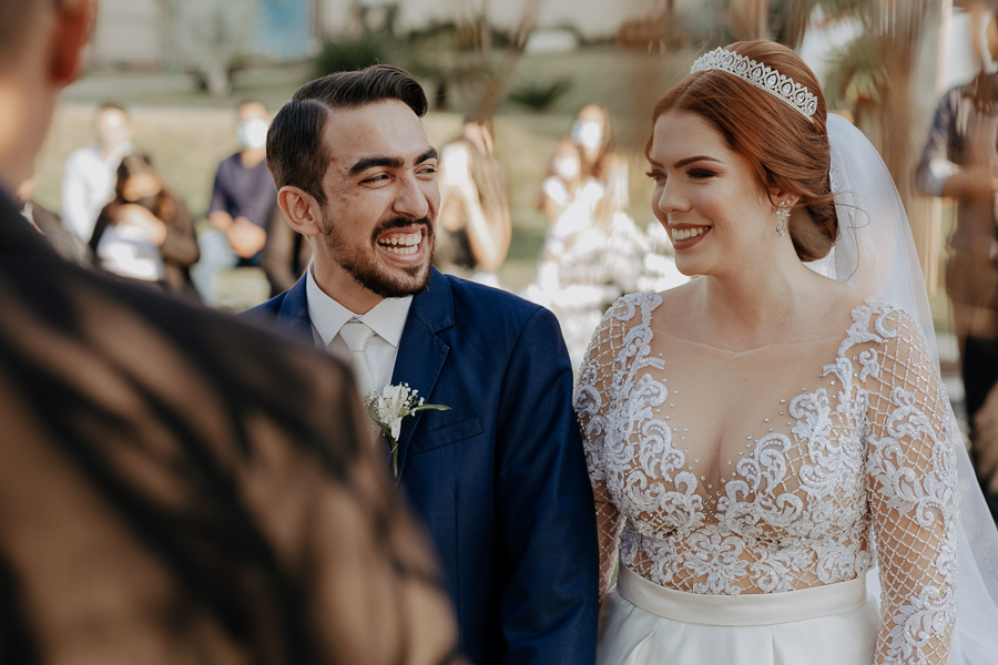 CERIMONIA DE CASAMENTO AO AR LIVRE REALIZADO NA CHACARA ALLAN DE EM IGUATEMI NO PARANA E FOTOGRAFADO POR LUCAS DREHER E ALINE DREHER COM ASSESSORIA DA MF EVENTOS