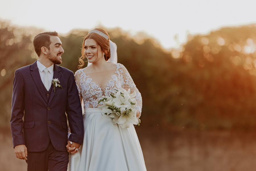 CERIMONIA DE CASAMENTO AO AR LIVRE REALIZADO NA CHACARA ALLAN DE EM IGUATEMI NO PARANA E FOTOGRAFADO POR LUCAS DREHER E ALINE DREHER COM ASSESSORIA DA MF EVENTOS