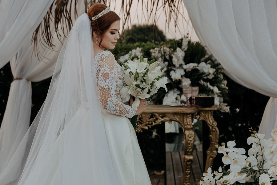 CERIMONIA DE CASAMENTO AO AR LIVRE REALIZADO NA CHACARA ALLAN DE EM IGUATEMI NO PARANA E FOTOGRAFADO POR LUCAS DREHER E ALINE DREHER COM ASSESSORIA DA MF EVENTOS