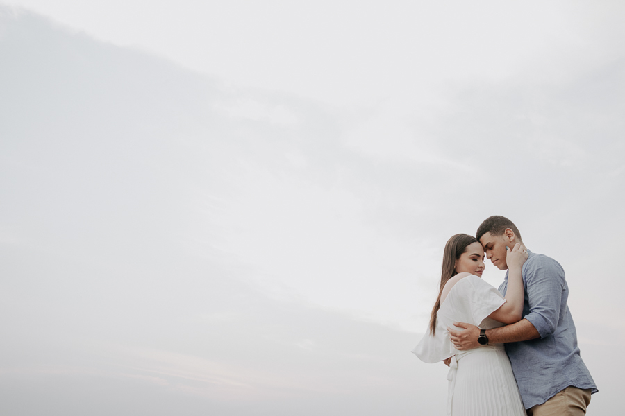 ENSAIO PRE WEDDING REALIZADO NO MORRO DA PEDRA BRANCA EM ORTIGUEIRA PARANA E FOTOGRAFADO POR LUCAS DREHER