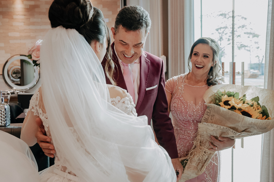 DIA DA NOIVA REALIZADO NO SALAO DE BELEZA MUZA BEAULTY EM MARINGA PARANA E FOTOGRAFADO POR ALINE DREHER