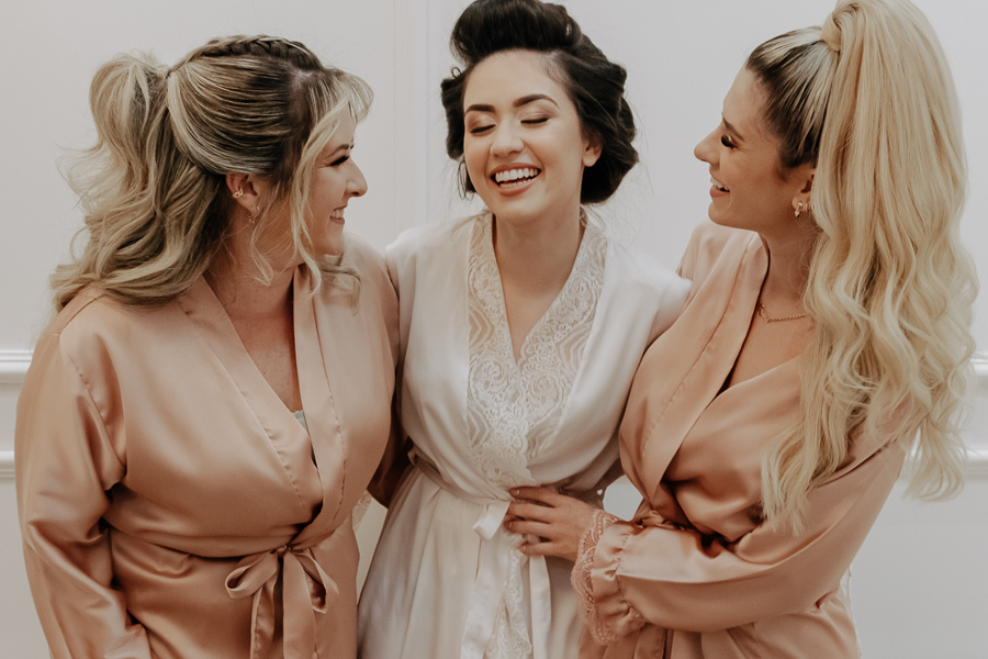 DIA DA NOIVA REALIZADO NO SALAO DE BELEZA MUZA BEAULTY EM MARINGA PARANA E FOTOGRAFADO POR ALINE DREHER