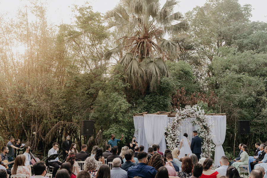 CERIMONIA DE CASAMENTO DURANTE O DIA REALIZADO NO RECANTO PARAISO EM MARINGA NO PARANA E FOTOGRAFADO POR LUCAS DREHER E ALINE DREHER