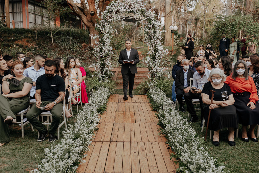 CERIMONIA DE CASAMENTO DURANTE O DIA REALIZADO NO RECANTO PARAISO EM MARINGA NO PARANA E FOTOGRAFADO POR LUCAS DREHER E ALINE DREHER
