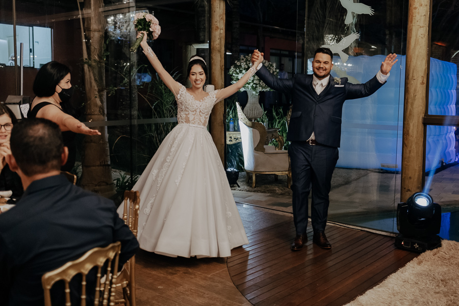 RECEPCAO DE CASAMENTO ADVENTISTA REALIZADO NO RECANTO PARAISO EM MARINGA NO PARANA E FOTOGRAFADO POR LUCAS DREHER E ALINE DREHER