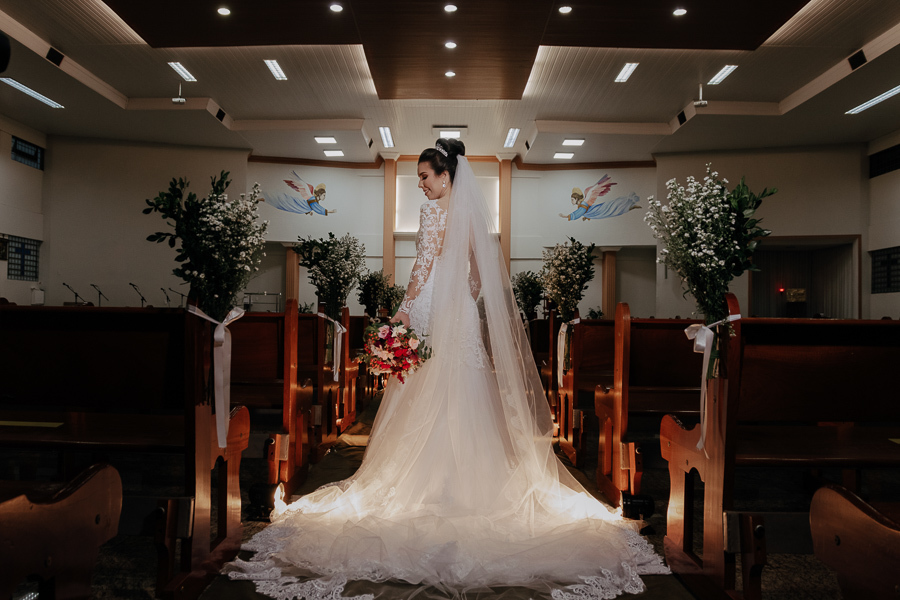 CERIMONIA DE CASAMENTO CATOLICA REALIZADA NA IGREJA SAGRADO CORACAO DE JESUS EM MARINGA PARANA E FOTOGRAFADO POR LUCAS DREHER E ALINE DREHER