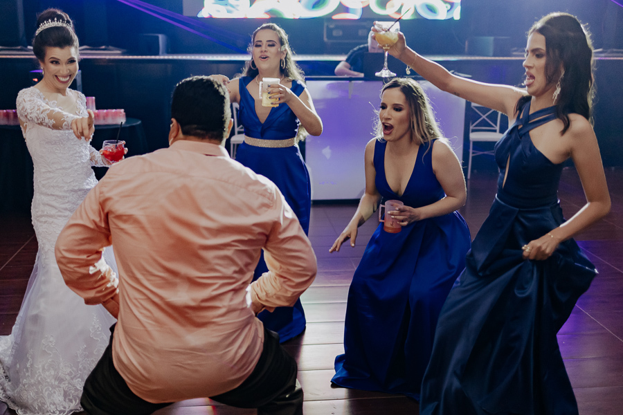 RECEPCAO DE CASAMENTO REALIZADA NA AFMM EM MARINGA NO PARANA E FOTOGRAFADO POR LUCAS DREHER E ALINE DREHER