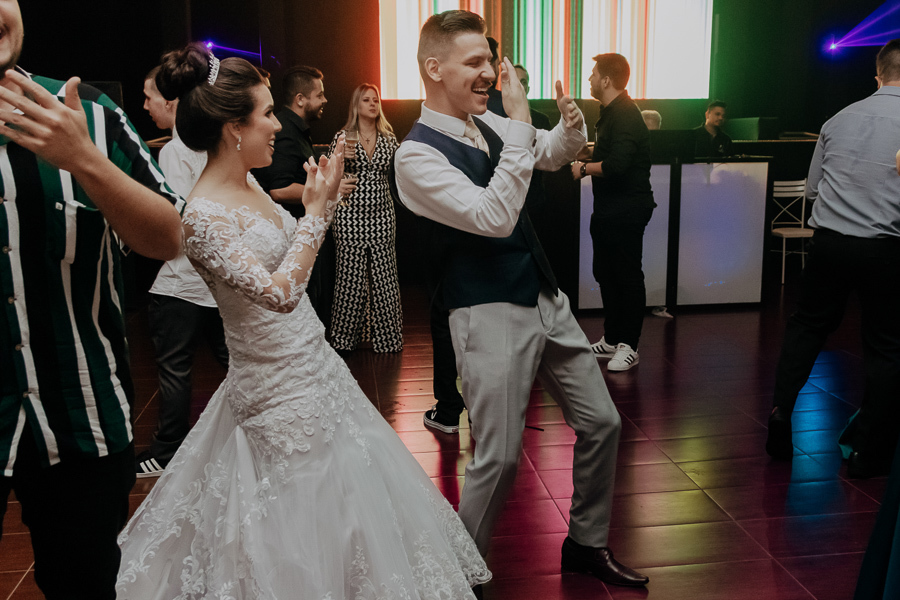 RECEPCAO DE CASAMENTO REALIZADA NA AFMM EM MARINGA NO PARANA E FOTOGRAFADO POR LUCAS DREHER E ALINE DREHER