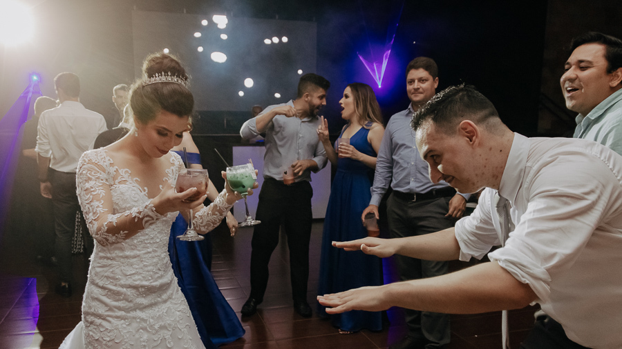 RECEPCAO DE CASAMENTO REALIZADA NA AFMM EM MARINGA NO PARANA E FOTOGRAFADO POR LUCAS DREHER E ALINE DREHER
