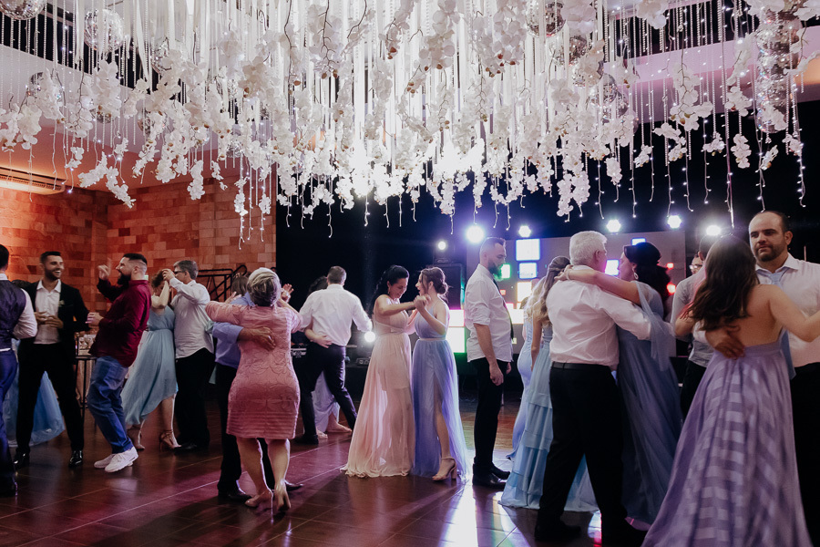 RECEPCAO DE CASAMENTO REALIZADA NA AFMM ASSOCIACAO DOS FUNCIONARIOS MUNICIPAIS DE MARINGA EM MARINGA NO PARANA E FOTOGRAFADO POR LUCAS DREHER