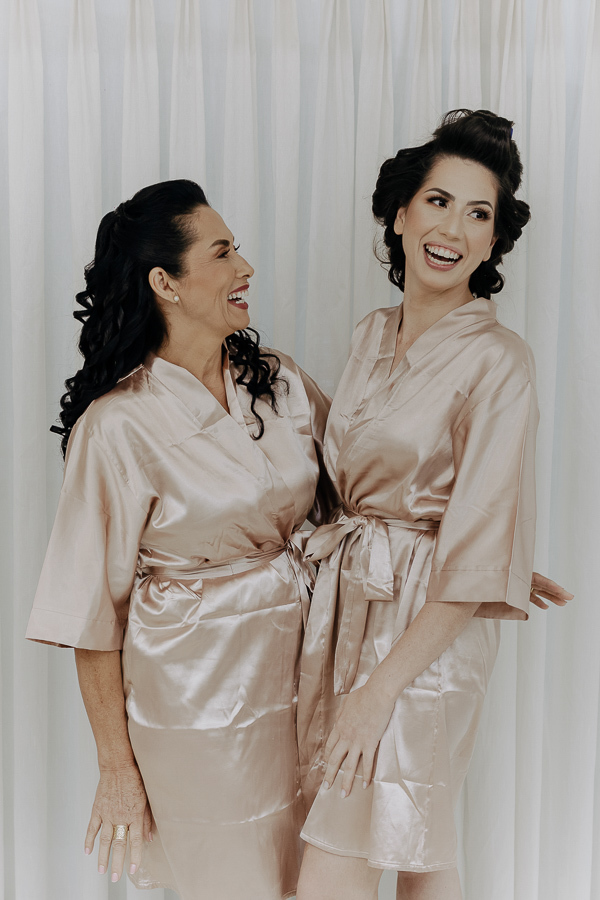 MAKING OF NOIVA TALITA REALIZADO NO STILO CABELEIREIRO EM MARINGA NO PARANA E FOTOGRAFADO POR LUCAS DREHER