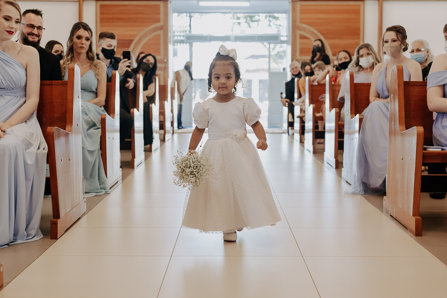 CERIMÔNIA DE CASAMENTO NA IGREJA CATÓLICA PARÓQUIA SAO MIGUEL EM MARINGA NO PARANA E FOTOGRAFADO POR LUCAS DREHER