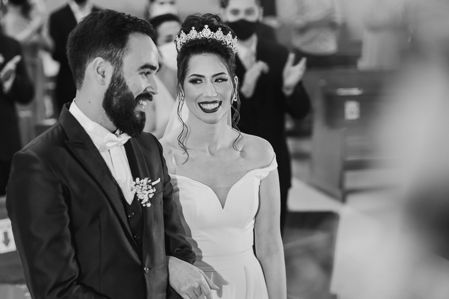 CERIMÔNIA DE CASAMENTO NA IGREJA CATÓLICA PARÓQUIA SAO MIGUEL EM MARINGA NO PARANA E FOTOGRAFADO POR LUCAS DREHER