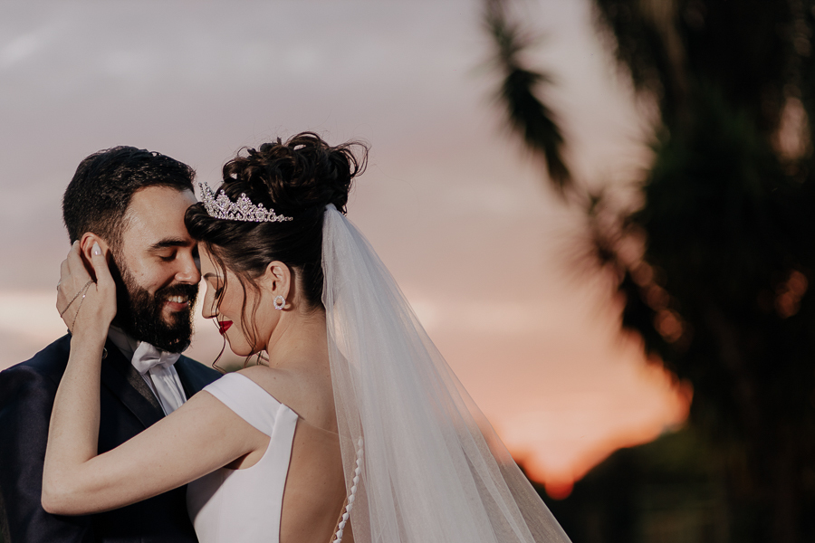 ENSAIO PÓS CERIMÔNIA REALIZADO NA IGREJA CATÓLICA PARÓQUIA SAO MIGUEL EM MARINGA NO PARANA E FOTOGRAFADO POR LUCAS DREHER