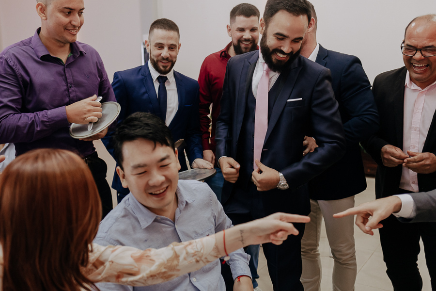 RECEPCAO DE CASAMENTO REALIZADA NA AFMM ASSOCIACAO DOS FUNCIONARIOS MUNICIPAIS DE MARINGA EM MARINGA NO PARANA E FOTOGRAFADO POR LUCAS DREHER